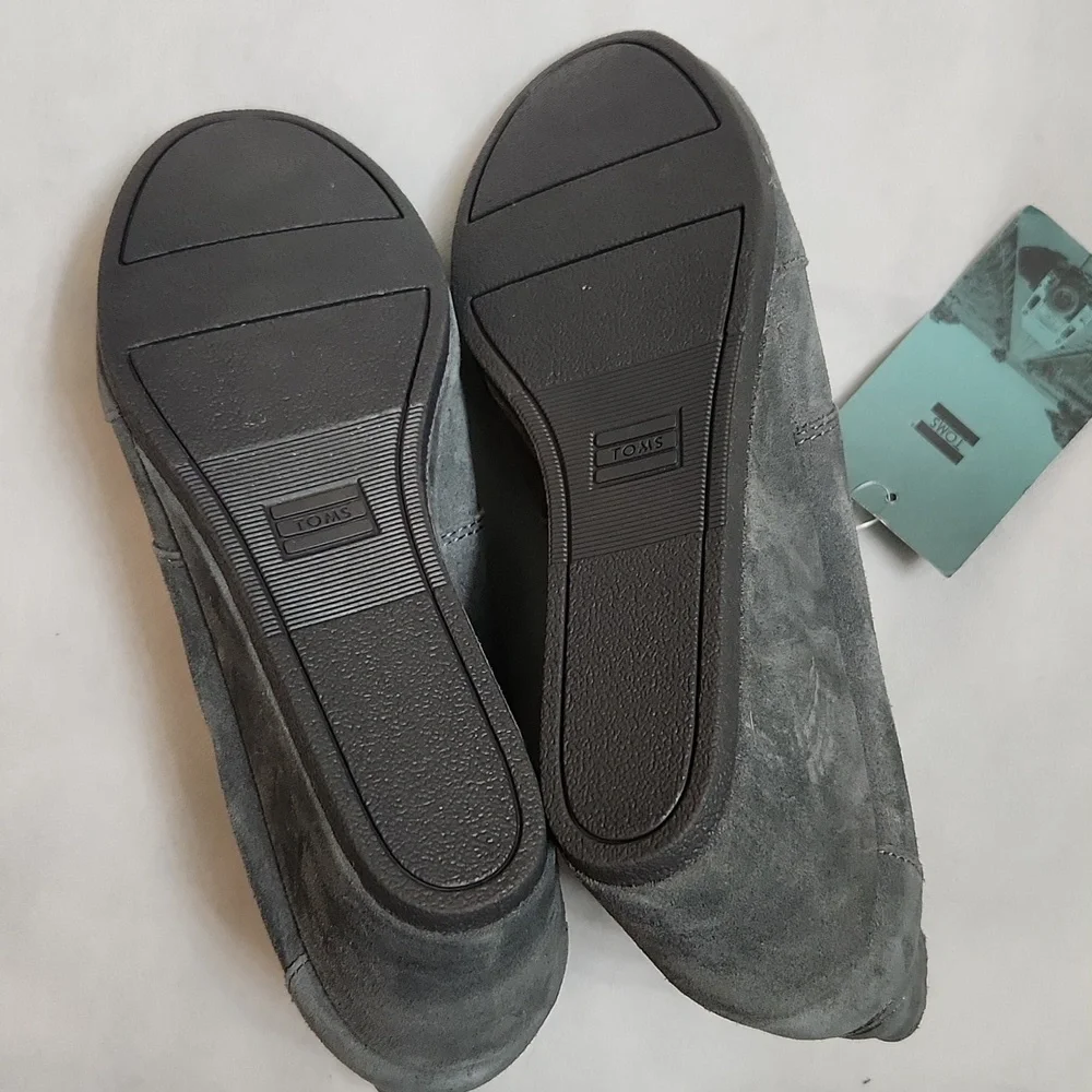 TOMS Kala Forged Iron Grey Suede Wedged Lace-up Ankle Boots Booties (w size 11)